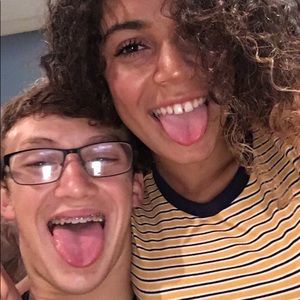 Meet your Posher, Annette